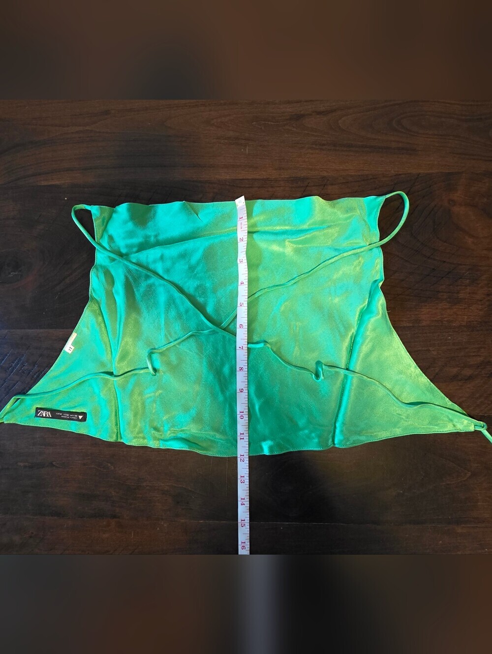 Zara Women's Satin Effect Cropped Green Halter Top, MEDIUM - Picture 10 of 14